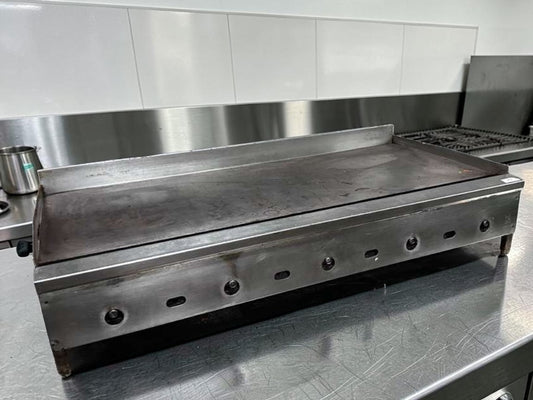 Exceptional Condition – Jade Range 60” Thermostatic Gas Griddle – Heavy-Duty Commercial Flat Top – Natural Gas – Fully Tested & Operational!