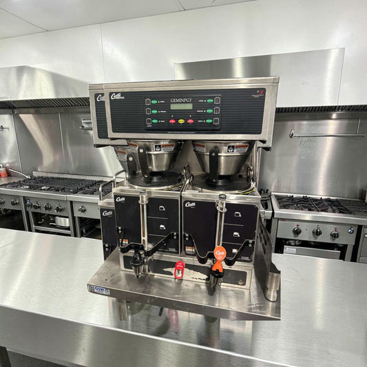 Exceptional Condition – Curtis GEMTS10A1000 Gemini G3 – Twin 1.5 Gallon Commercial Satellite Coffee Brewer – 220V – UL & NSF Listed – Fully Tested & Operational!