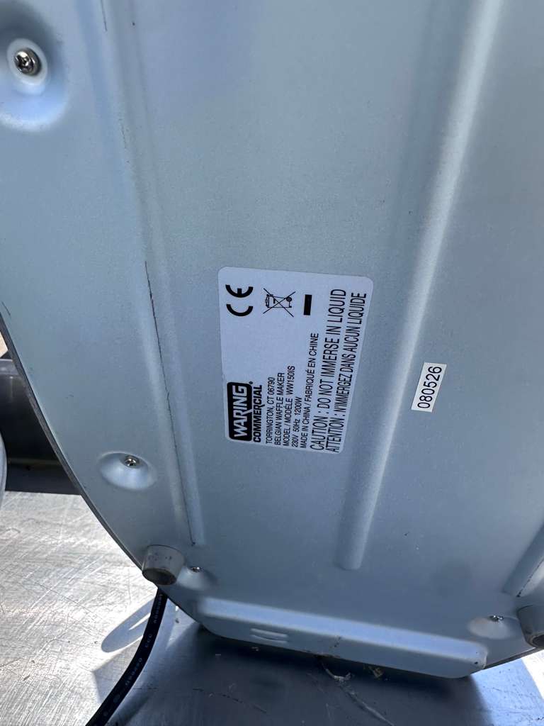 Exceptional Condition – Waring WW180X Commercial Belgian Waffle Maker – Single Grid – 120V – Heavy Duty – Fully Tested & Operational!