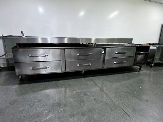 Superior Condition – Randell LPRES1L3-120C4 120” Refrigerated Equipment Stand – 6 Drawers – Self-Contained – Fully Tested & Operational!
