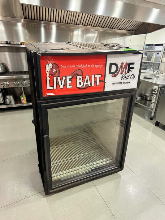 Prime Condition – True GDM-05-LD – Countertop Refrigerated Merchandiser – Glass Door Display Refrigerator – 115V – R134A – Fully Tested & Operational!