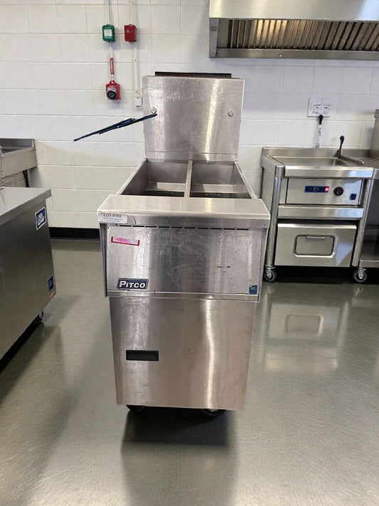 Top-Tier Condition – Pitco SG14T Commercial Gas Fryer – 40 lb Capacity – Natural Gas – NSF & ETL Listed – Fully Tested & Operational!