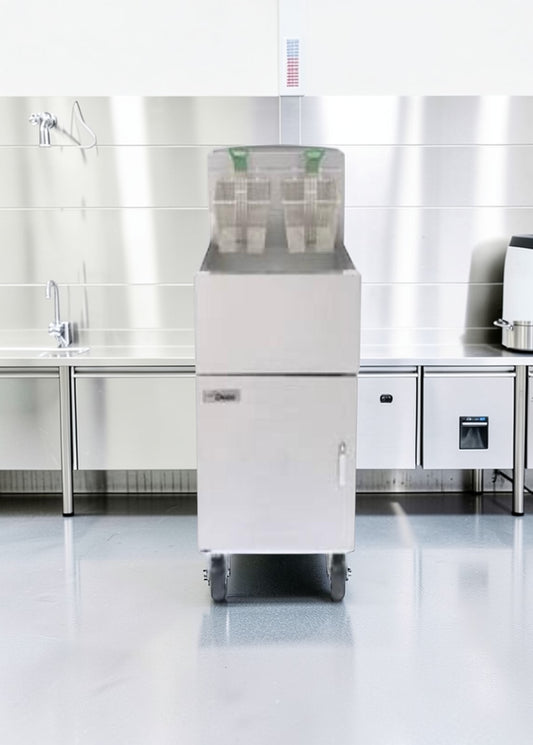 Elite Condition – Dean SM140GNSC Gas Fryer – Floor Model – Commercial Stainless Steel – High Capacity – Fully Tested & Operational!