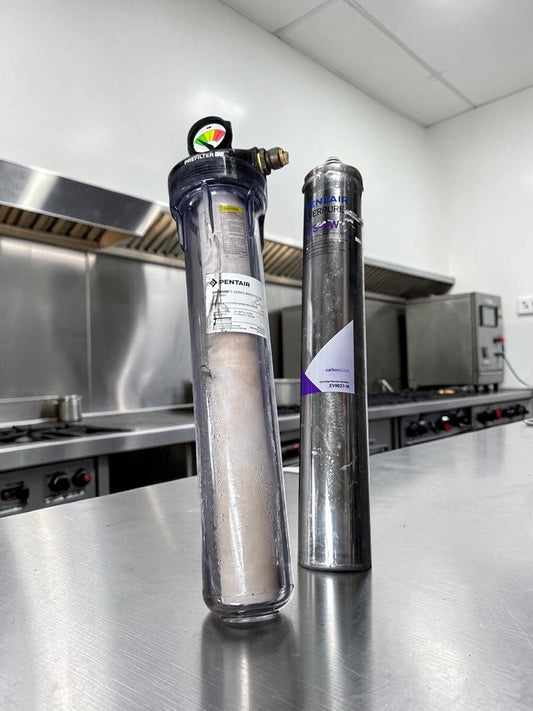 High-Grade Condition – Pentair Everpure E-Series Water Filter System – E20-DPI with EC210 Prefilter & TFS-3W Cartridge – Commercial Water Filtration – Ready for Use!