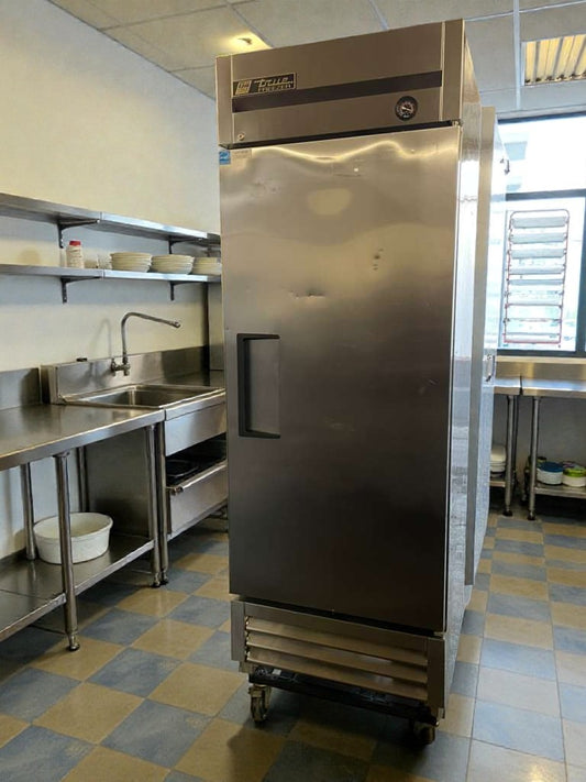 High-Grade Condition – True T-23F Commercial Reach-In Freezer – 115V / Single Phase – Fully Tested & Working!