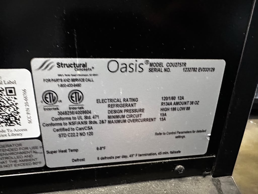 Superior Condition – Structural Concepts Oasis COU2757R – 27½″ Dual-Temperature Service/Self-Service Merchandiser – 120V – Fully Tested & Operational!
