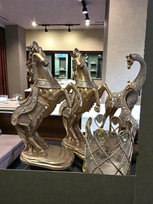 Outstanding Condition – Decorative Gold Horse & Peacock Statue Set – Elegant Home / Office Accent Décor – Like-New & Ready for Display!