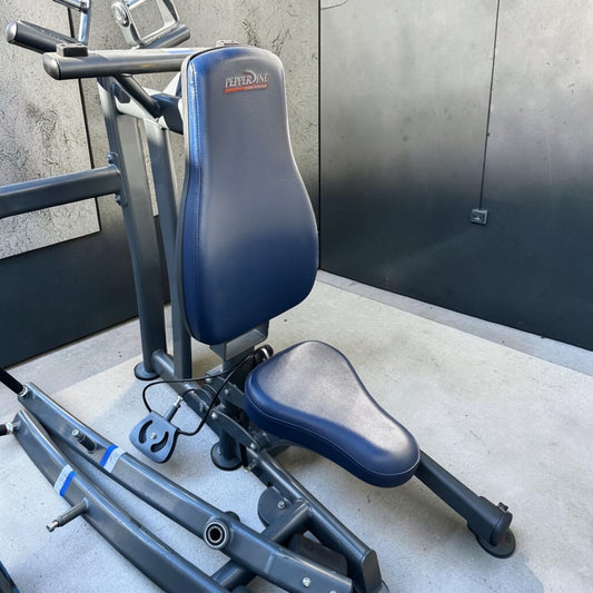 Remarkable Condition – TRUE Fitness FUSE-0700 – Commercial Selectorized Shoulder Press – Independent Converging Arms – Adjustable Seat & Back Pad – Fully Inspected & Operational!