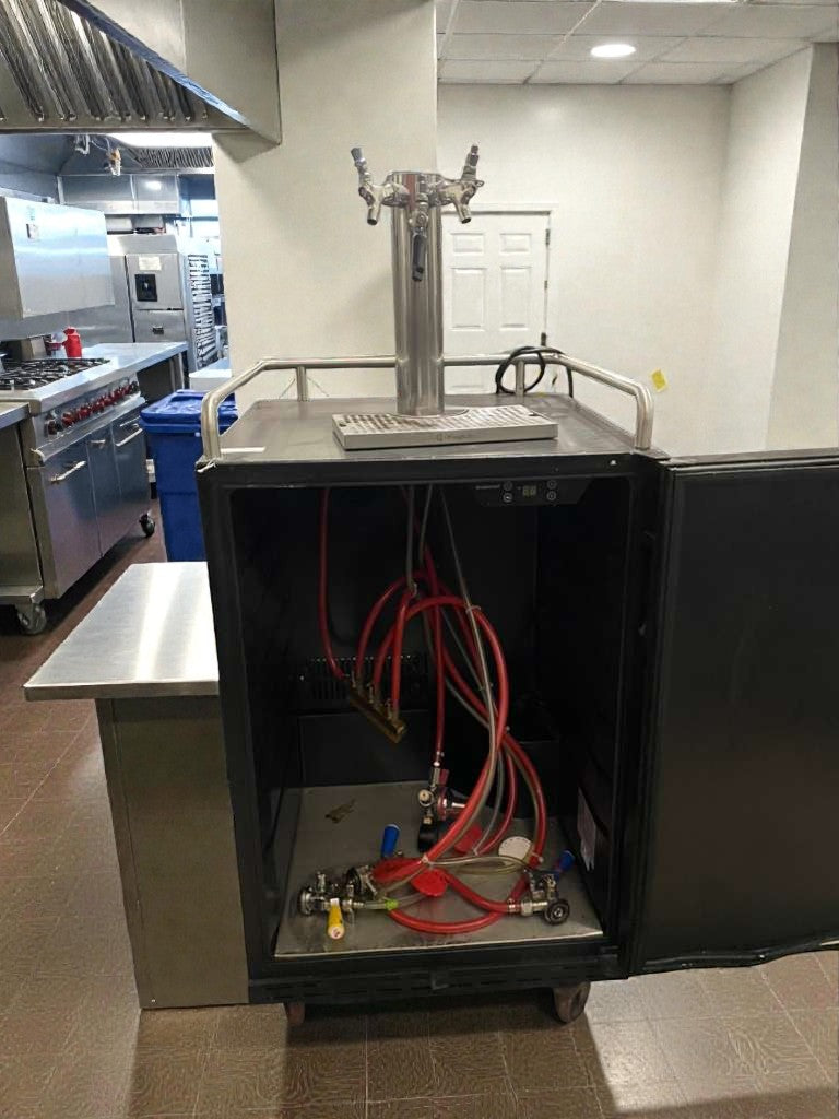 Premium Condition – 3.4 CF Stainless Steel Beer Kegerator / Draft Beer Dispenser – 32°F–50°F – Fully Tested & Working