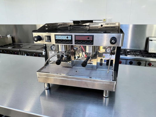 Remarkable Condition – KLüb LT2 – Commercial Two-Group Teapresso Tea Extraction Machine – Dual 6-Liter Boilers – 220–240V – 5,500W – ETL Sanitation Listed – Fully Tested & Operational!