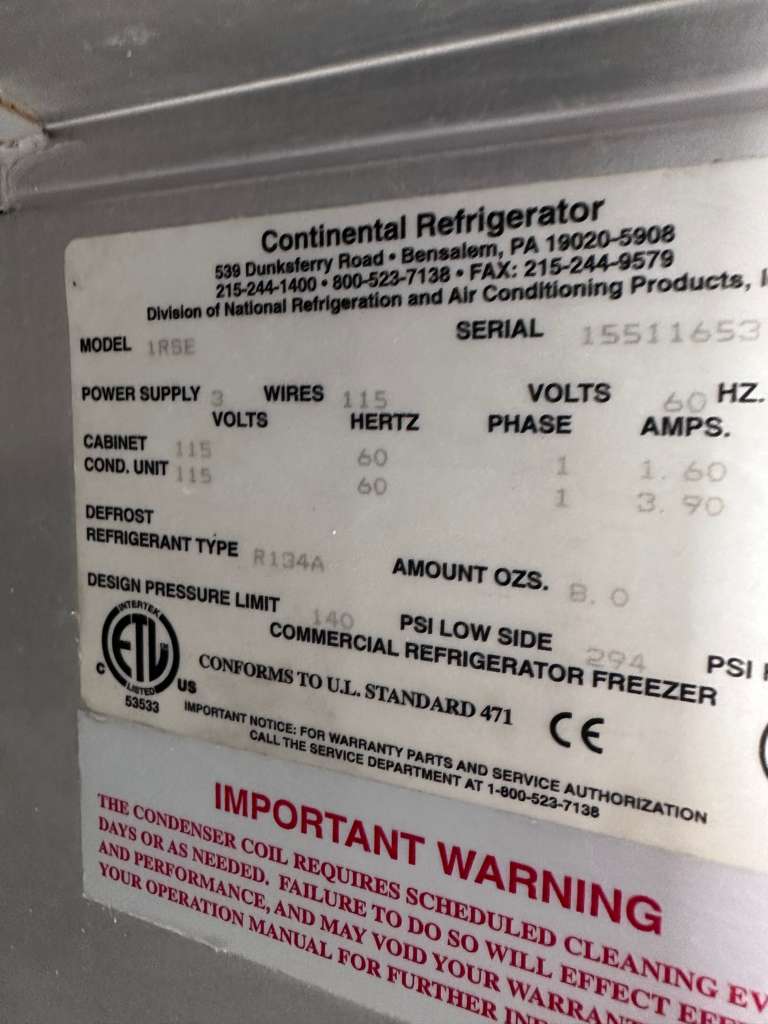 Superior Condition – Continental Refrigerator 1RSE-N – 18" Narrow Reach-In Refrigerator – One Section – Stainless Steel – 115V – Fully Tested & Operational!