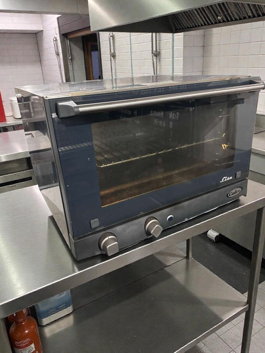 Refined Condition – Cadco OV-013 / XAF-013-US – Commercial Countertop Convection Oven – 120V – NSF & UL Listed – Fully Tested & Operational!