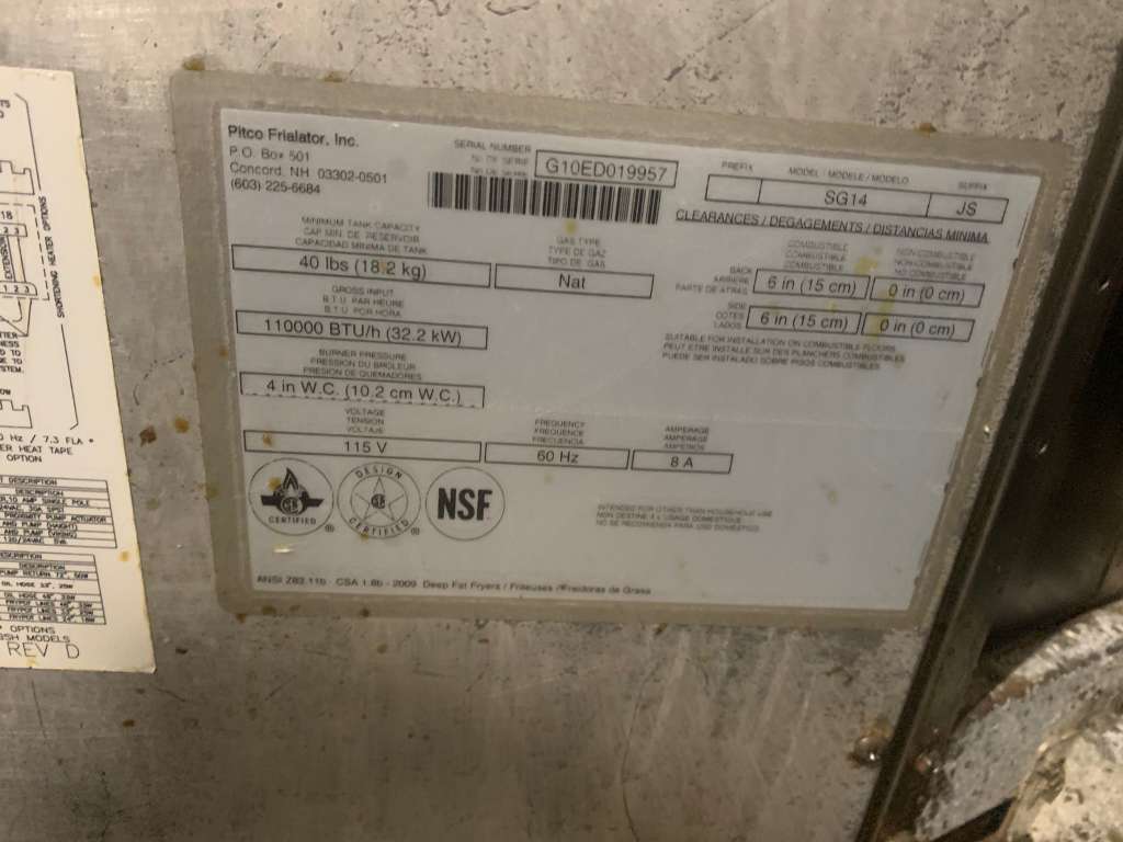 Exceptional Condition – Pitco SG14 Commercial Gas Fryer – Natural Gas – Fully Tested & Working!