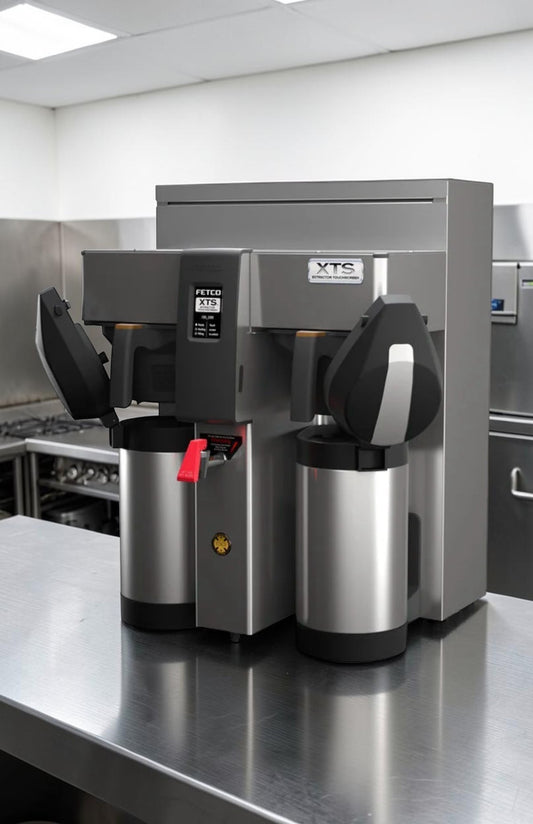 Optimal Condition – FETCO CBS-2132XTS – XTS Series Stainless Steel Double Automatic Coffee Brewer – 240V – Fully Tested & Operational!