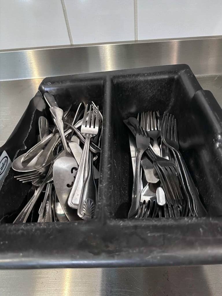 Exceptional Condition – Commercial Stainless Steel Flatware Lot – Restaurant Forks & Spoons – Bulk Set – Fully Serviceable!