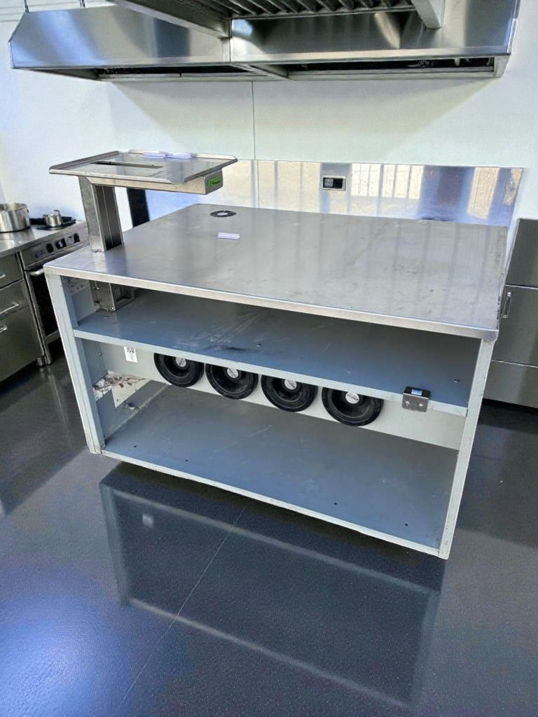 Outstanding Condition – Commercial Heated Holding Cabinet with Overhead Heat Shelf – 48” Pass-Through Station – Fully Tested & Operational!