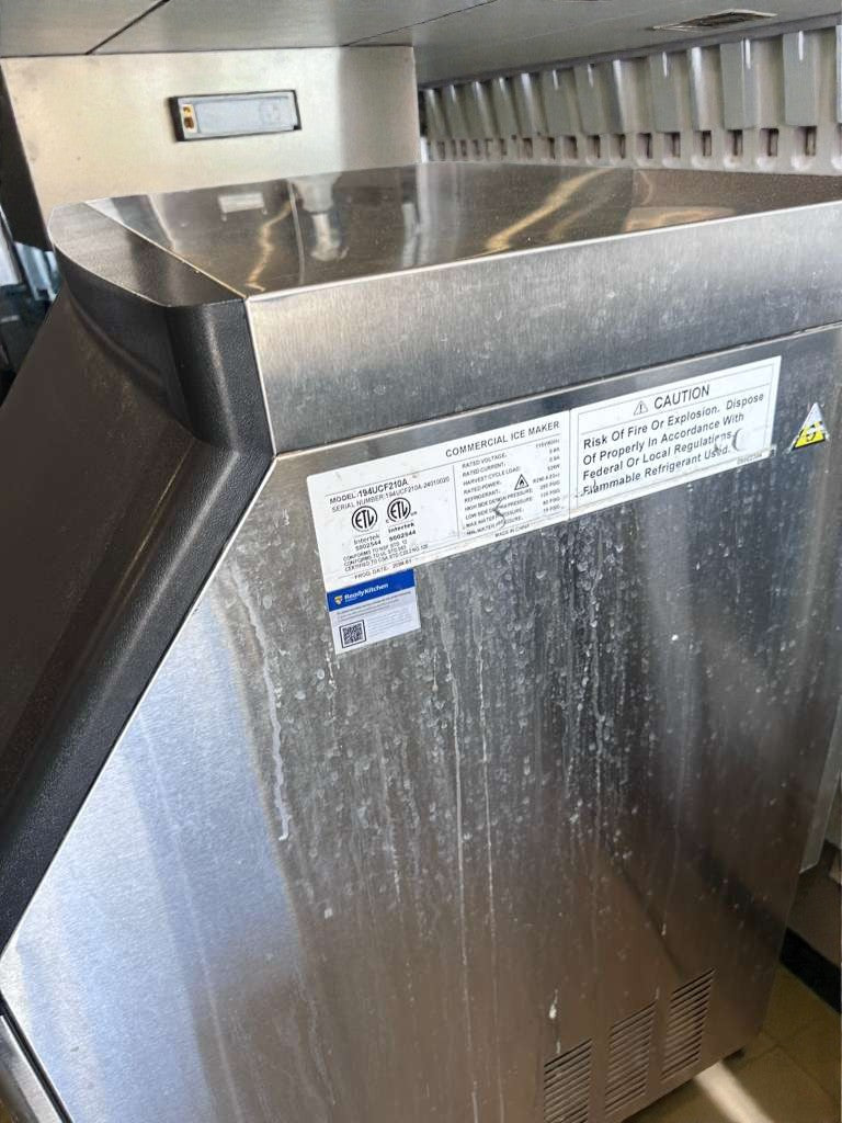 Outstanding Condition – Avantco Ice UC-210A Commercial Undercounter Ice Machine – 115V – Air Cooled – Fully Tested & Operational!