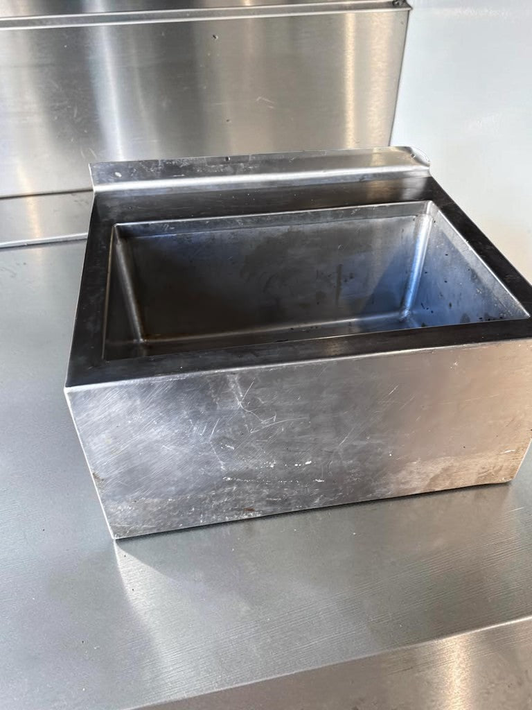 Superior Condition – 24″ Commercial Stainless Steel Drop-In Sink – Single-Compartment Deep Basin – Built-In Drain – Heavy-Duty Foodservice Construction