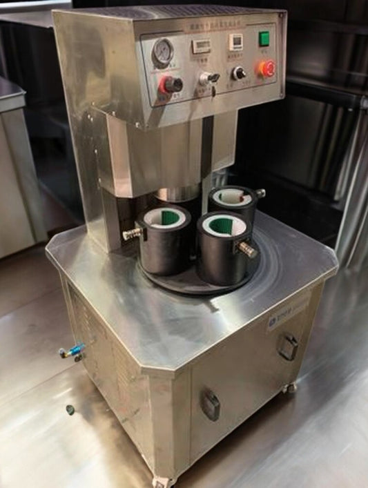 Premium Condition – Tang Semi-Automatic Four-Station Vacuum Capping Machine – Secure Vacuum-Seal Bottle Capping – Fully Tested & Operational!