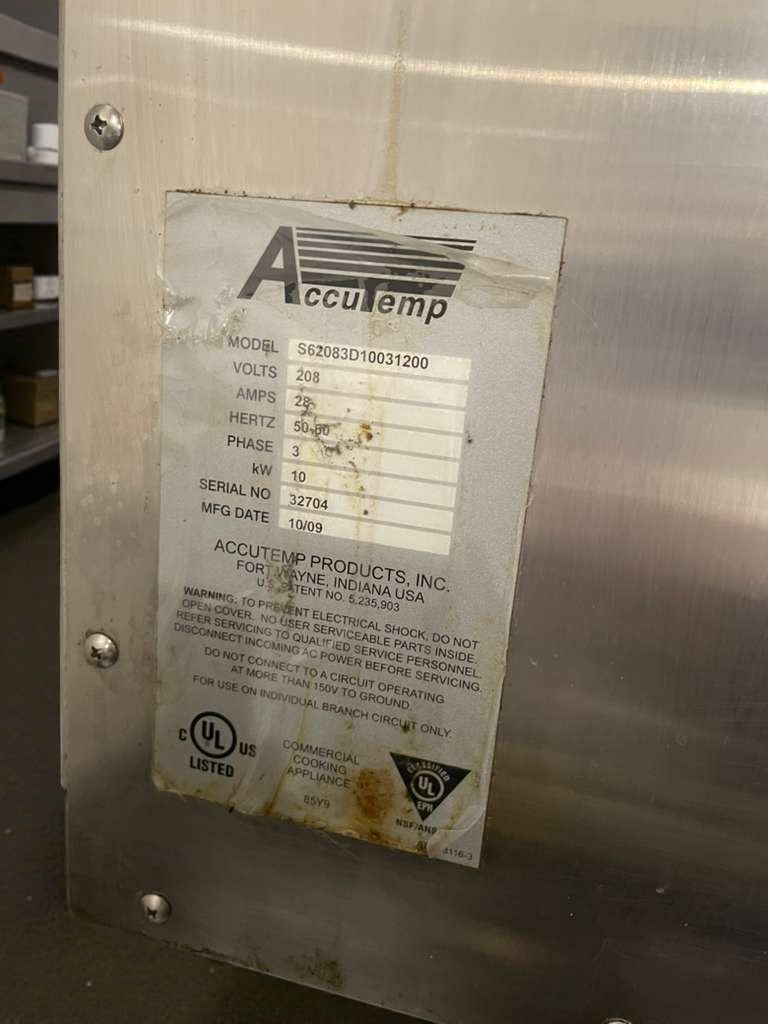 Refined Condition – AccuTemp Steam ‘N’ Hold Countertop Steamer – 208V / 3 Phase – Fully Tested & Working!