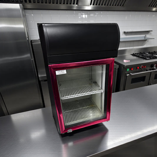 Superb Condition – CTH-32N – Commercial Countertop Glass Door Display Refrigerator – 2.5 Cu. Ft. – 110V – Fully Tested & Operational!
