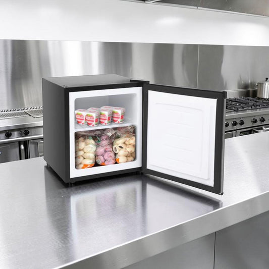 New Condition – ZOKOP BD-40-E – 31.1L Compact Upright Freezer – 1.1 Cu. Ft. – 115V – cULus Listed – New / Open Box!