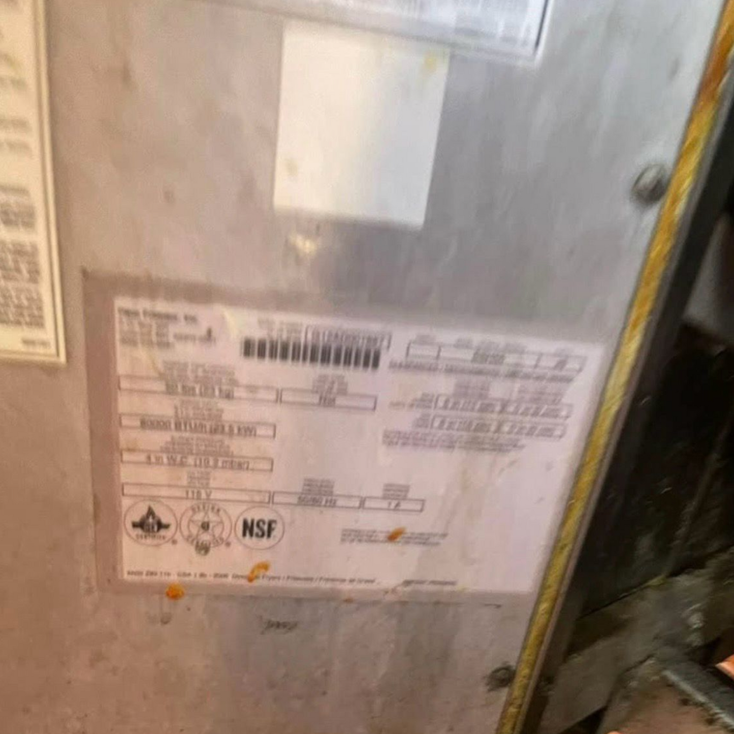 Exceptional Condition – Pitco SSH55 – Commercial Gas Fryer Battery (5 Units) – 50 lb Vats Each – Natural Gas – Built-In Filtration – Fully Tested & Operational!