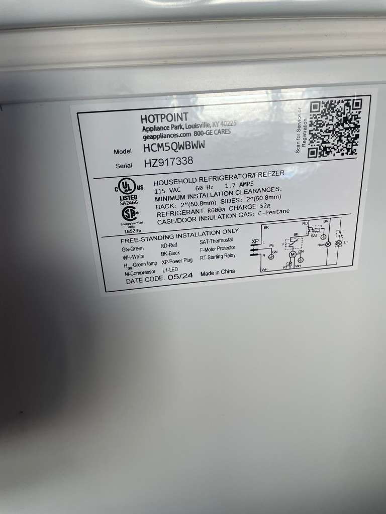 Immaculate Condition – Hotpoint Chest Freezer - 115V / 60 Hz - Fully Tested & Working!