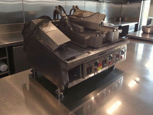 Pristine Condition – Keating MIRACLEAN® – Commercial Gas Griddle – Multi-Zone – NSF & UL Listed – Fully Tested & Working!