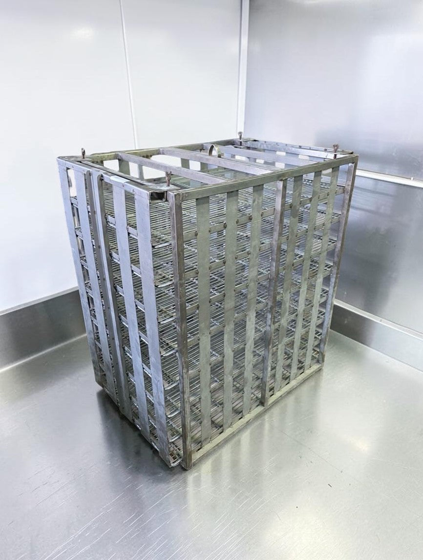 Remarkable Condition – Commercial Heavy-Duty Stainless Steel Electric Rice Cooking Tank – High-Capacity Batch Cooker with Mobile Multi-Level Racks – Fully Tested & Operational!