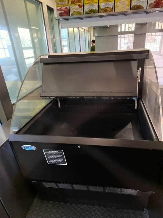 Premium Condition – Federal Industries Refrigerated Display Merchandiser – 120V / Single Phase – Fully Tested & Working!