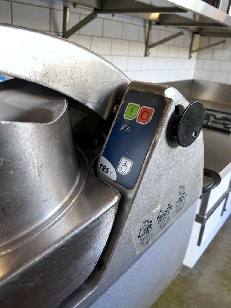 Premium Condition – Robot Coupe TRS 22 – Commercial Food Processor / Vegetable Prep Machine – Heavy-Duty – Fully Tested & Operational!