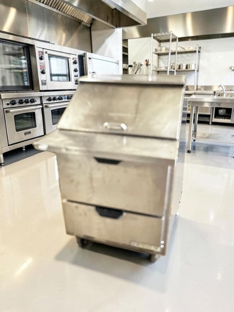 Immaculate Condition – Beverage-Air SPED27HC-12M-B – 27" Mega Top Refrigerated Prep Unit with Drawers – 6.8 Cu. Ft. – 115V – NSF & UL Listed – Fully Tested & Operational!