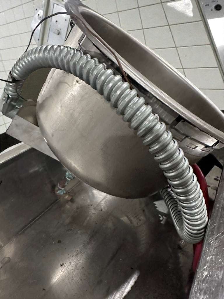 Pristine Condition – Wells Commercial Electric Soup Warmer / Hot Food Well – Countertop – Stainless Steel – UL & NSF Listed – Fully Tested & Operational!