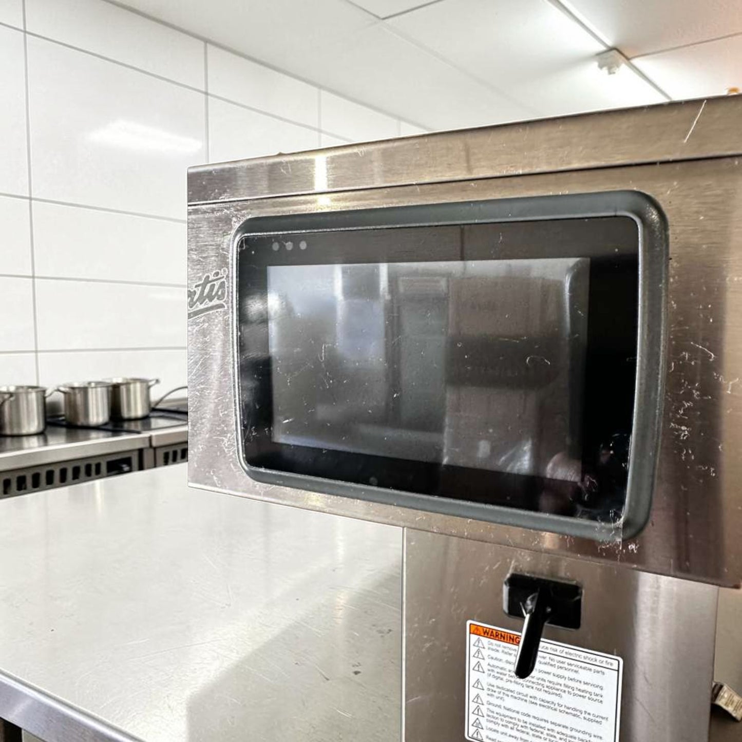 Immaculate Condition – Curtis G4TB Commercial Tea Brewer – 3–5 Gallon Capacity – 120V – Digital Control – Like-New Performance!