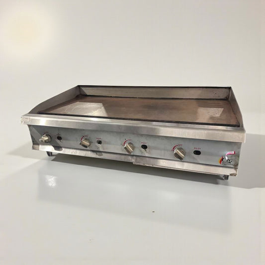 Superior Condition – Cooking Performance Group (CPG) – Commercial Gas Countertop Griddle – Stainless Steel – Natural Gas – Fully Tested & Operational!