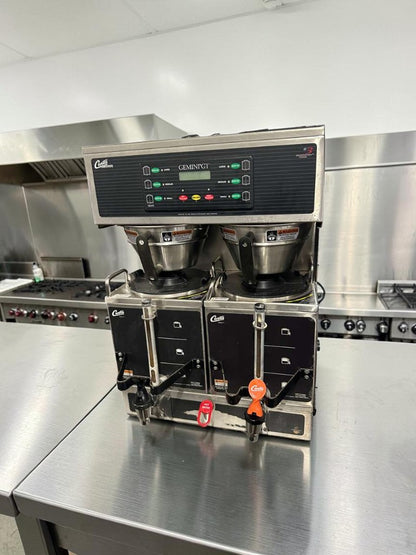 Exceptional Condition – Curtis GEMTS10A1000 Gemini G3 – Twin 1.5 Gallon Commercial Satellite Coffee Brewer – 220V – UL & NSF Listed – Fully Tested & Operational!