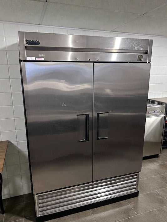 Premium Condition – True TS-49 – 2-Door Stainless Steel Commercial Reach-In Refrigerator – 115V – NSF & UL Listed – Fully Tested & Operational!