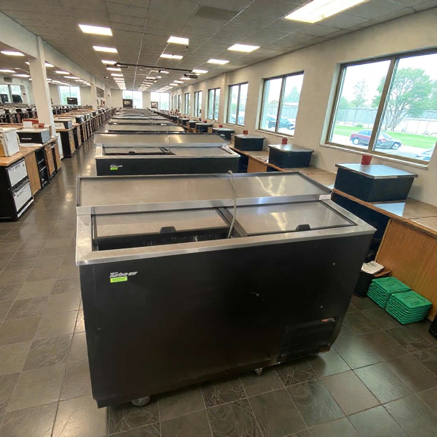 High-Grade Condition – Turbo Air TBC-50SB-N6 Back Bar Bottle Cooler – 115V / Single Phase – Fully Tested & Working!