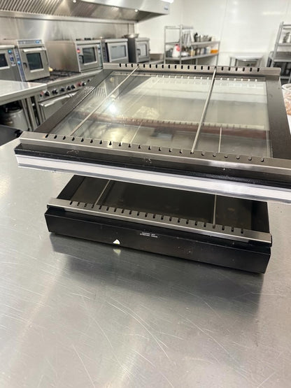 Immaculate Condition – Hatco GR3SDH-27 Glo-Ray® – 27" Self-Service Countertop Heated Glass Display Warmer – 2 Display Levels – 120V – 997W – Fully Tested & Operational!