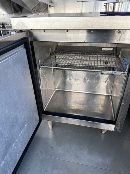 Well-Maintained Condition – Hoshizaki Economy Series EUR27A – 27″ One-Door Undercounter Refrigerator – 6.33 Cu. Ft. – Stainless Steel – 115V – Fully Tested & Operational!