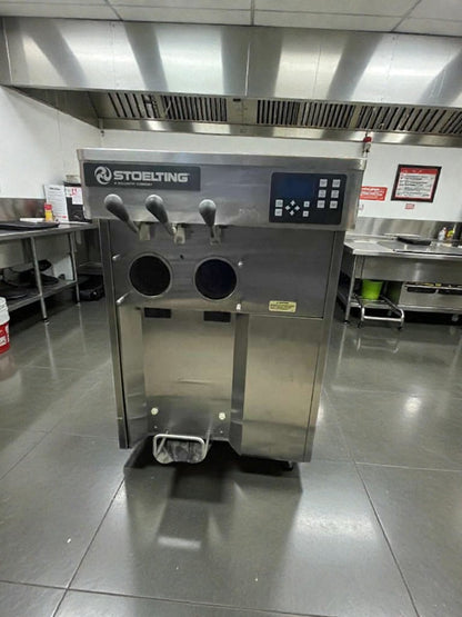 Premium Condition – Stoelting F131-3812 Soft Serve Ice Cream Machine – 208–240V / Single Phase – Fully Tested & Working!