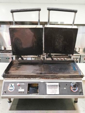 Exceptional Condition – Star PSC28IEGT Pro-Max® 2.0 – 28" Double Panini Grill – Cast-Iron Platens – Electronic Controls – Fully Tested & Operational!