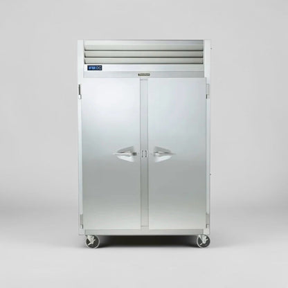 Excellent Condition – Traulsen G20010 – 52.13" Two-Section Commercial Reach-In Refrigerator – 46 Cu. Ft. – Two Solid Doors – 115V – Fully Tested & Operational!