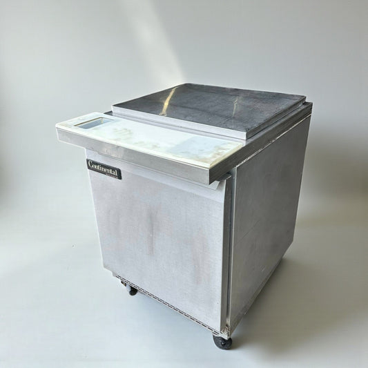 Outstanding Condition – Continental SW27-12M – Mighty Top Refrigerated Sandwich Prep Unit – 27" Wide – 7.4 Cu. Ft. – UL & NSF Listed – Fully Tested & Operational!