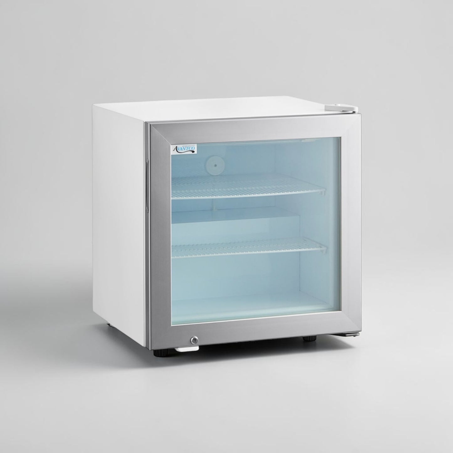 Excellent Condition – Avantco CFM2 / 360CFM2 – 2 Cu. Ft. Countertop Glass Door Display Freezer – 110–120V – ETL Certified – Fully Tested & Operational!