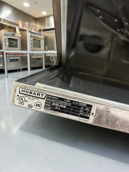 Dependable Condition – Hobart LXEH – 24" High-Temperature Undercounter Dishwasher with Rinse Pump – 32 Racks per Hour – 120/208–240V – NSF & UL Listed – Service Required!