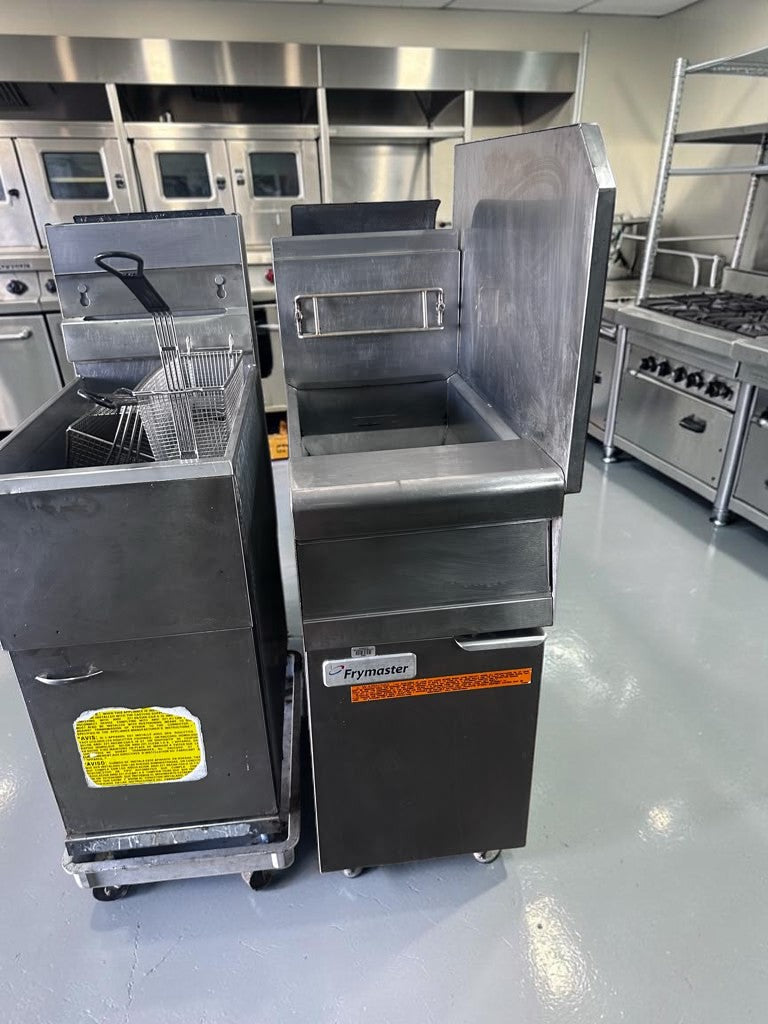 Prime Condition – Frymaster PMJ145SC – 16″ Natural-Gas Floor Fryer – 40–50 lb Oil Capacity – 104,300 BTU – Fully Tested & Operational!