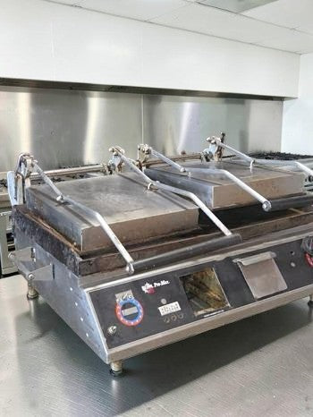 Exceptional Condition – Star PSC28IEGT Pro-Max® 2.0 – 28" Double Panini Grill – Cast-Iron Platens – Electronic Controls – Fully Tested & Operational!
