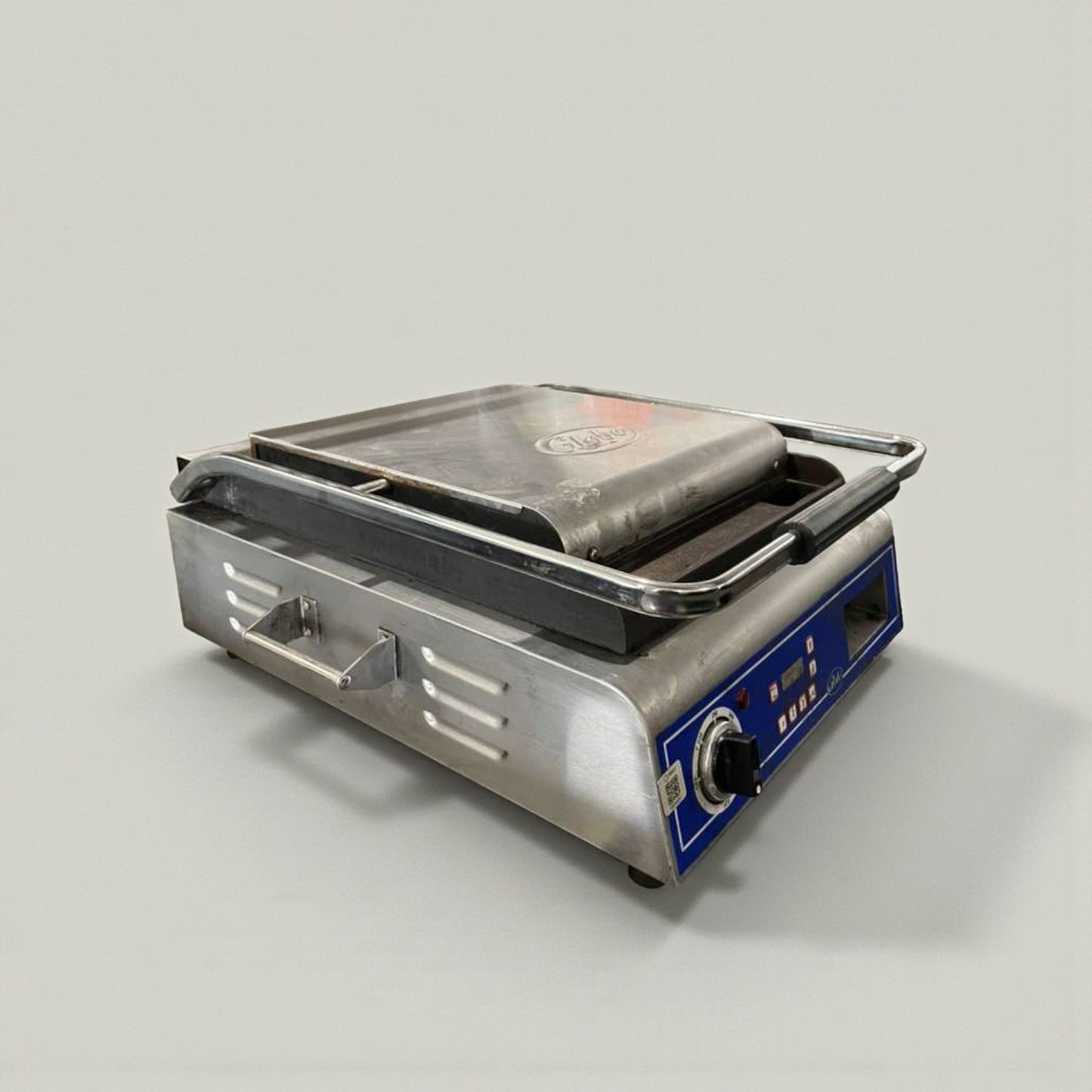 Outstanding Condition – Globe GSG14D Commercial Panini Grill – 120V – Fully Tested & Working!